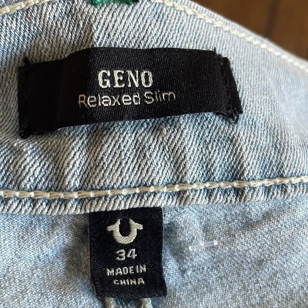 True Religion Geno Relaxed Slim Straight Jean Light Green stitch Men 34 X 32 NEW